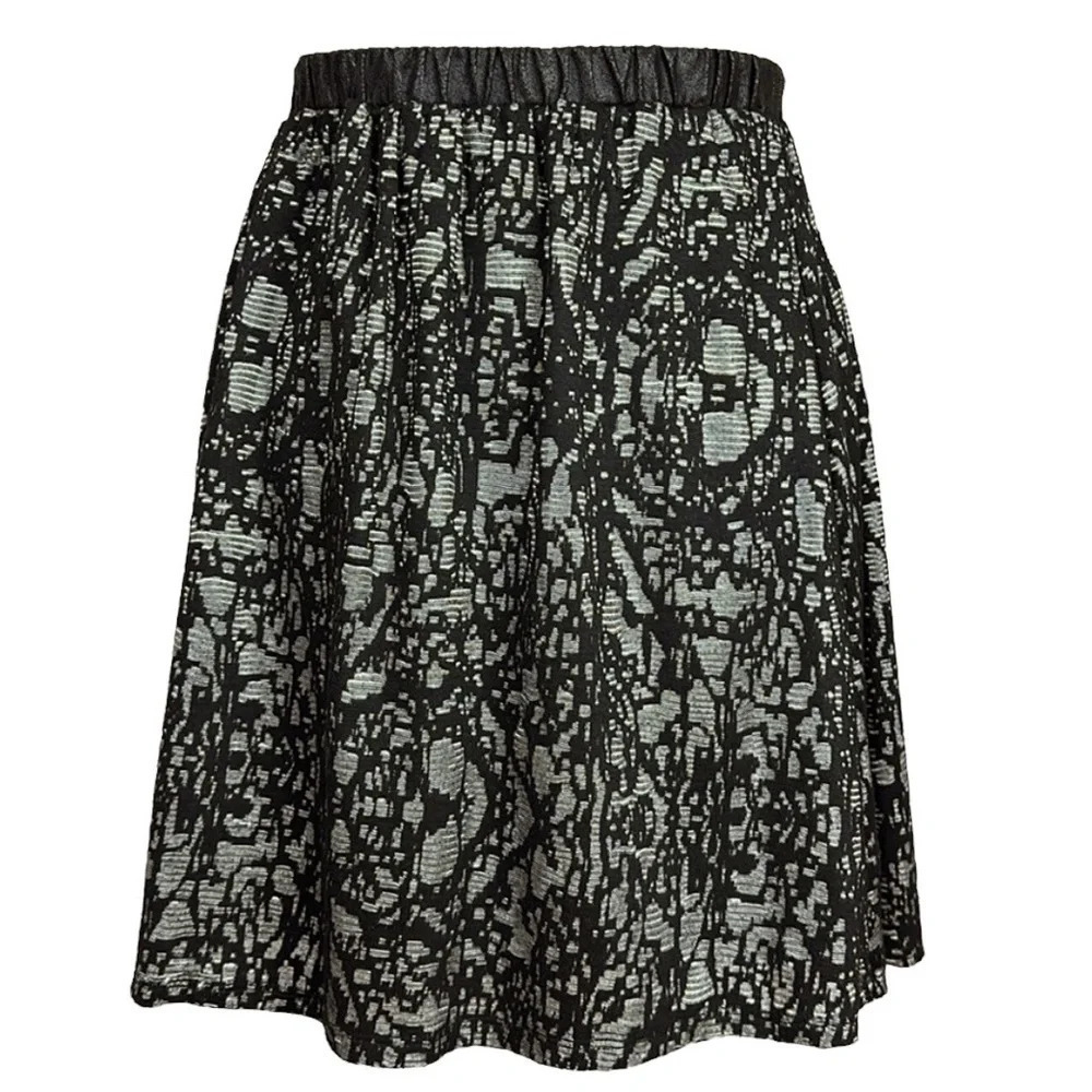 Xhileration elasticized waist,  lined knit skirt.